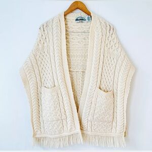 Aran Crafts Cable Knit Cream Ivory Merino Wool Shawl Poncho Pockets Ireland Wrap
